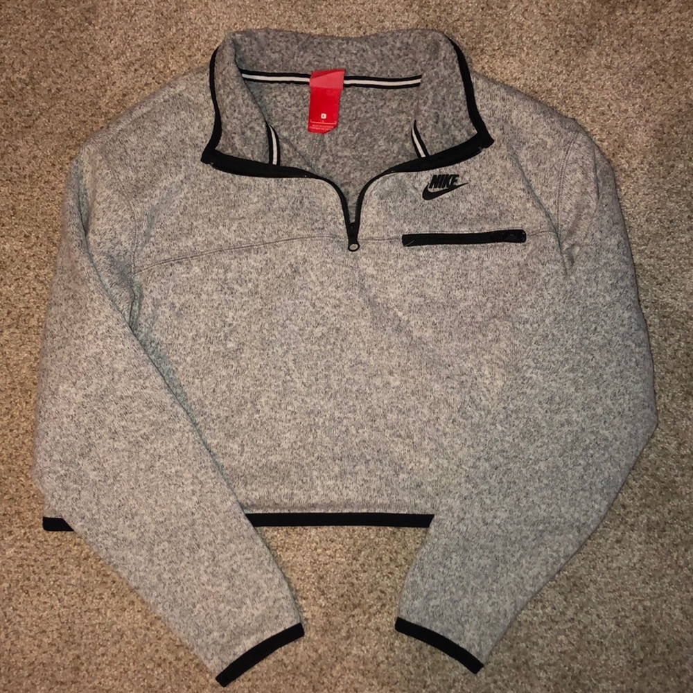 Nike cropped sweatshirt